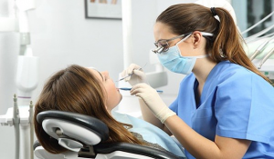 5 Benefits of Visiting a Dental Clinic