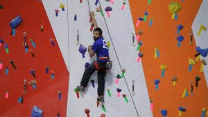 6 Tips You Can Follow to Ace at Indoor Climbing